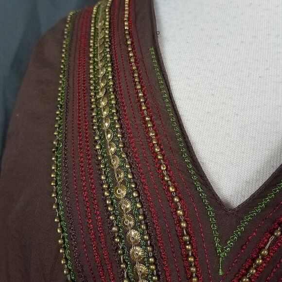 ALC At last Classics Large 3/4 Sleeve Brown Beaded Embroidered V Neck Blouse L - Picture 14 of 14